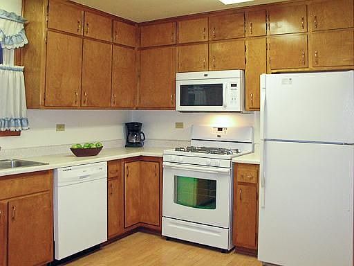 3rd image of 1518 Haase Ave