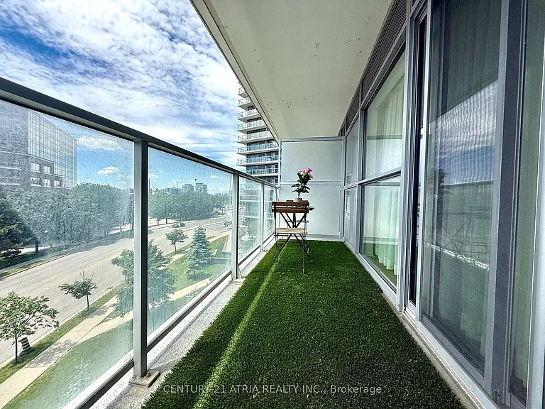 275 Yorkland Rd #303 — Photo 7