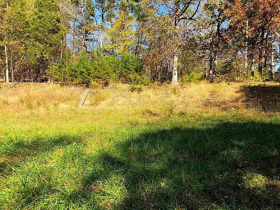 4th image of 70 Old State Highway 57 N