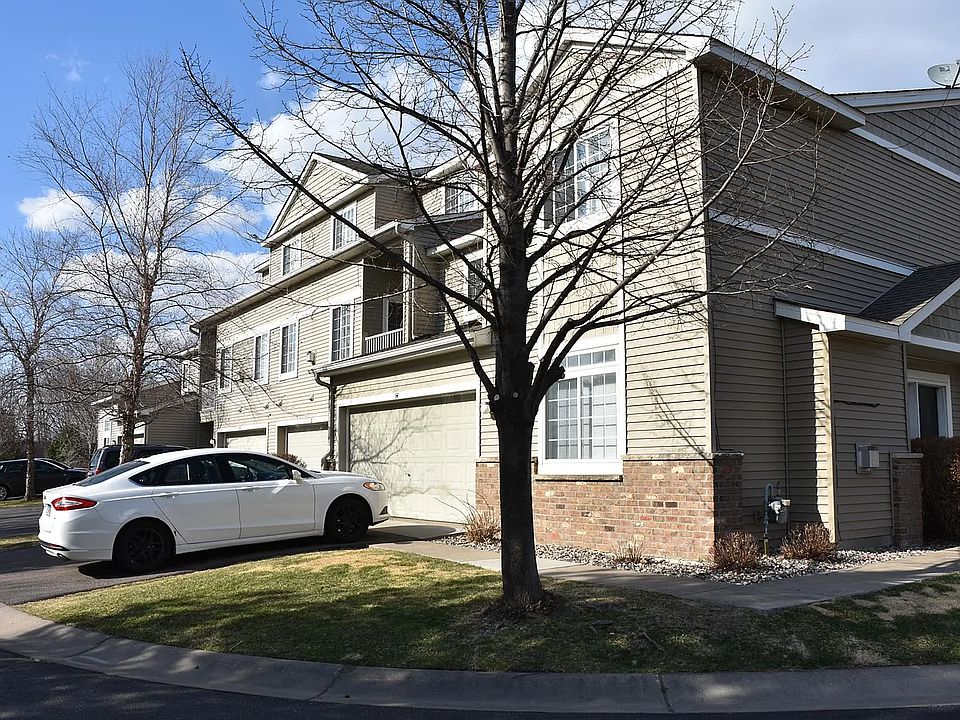 1st image of 4980 Garland Ct N APT H