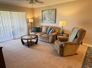 2135 N Courtenay Pkwy APT C220, Merritt Island, FL 32953