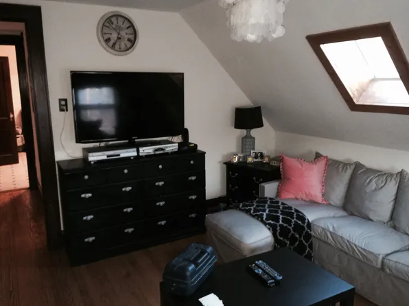 2415 E Stratford Ct APT 3, Milwaukee, WI 53211
