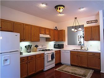 Large eat-in kitchen