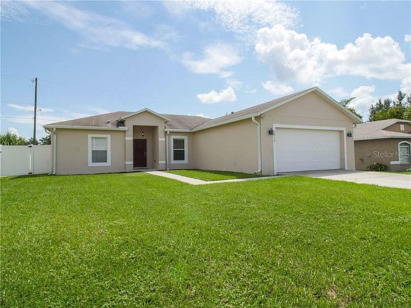 2nd image of 1913 Myakka Ct