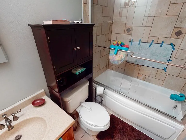 86 Cowing St #86 — Photo 10