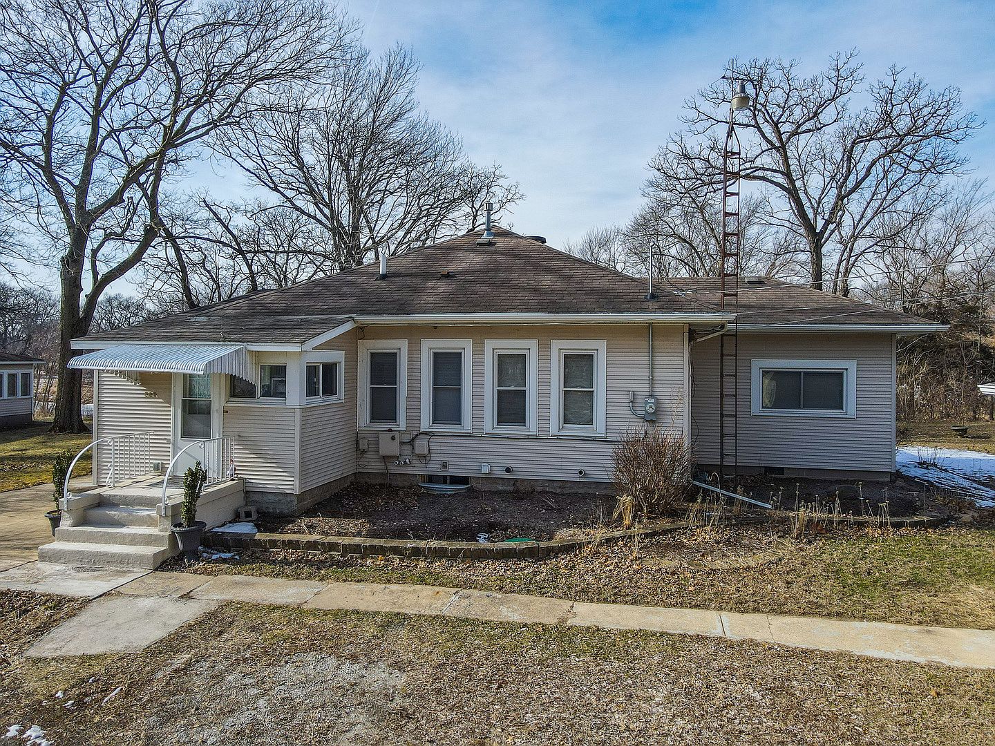 503 S Bridge St, Aroma Park, IL 60910 Zillow