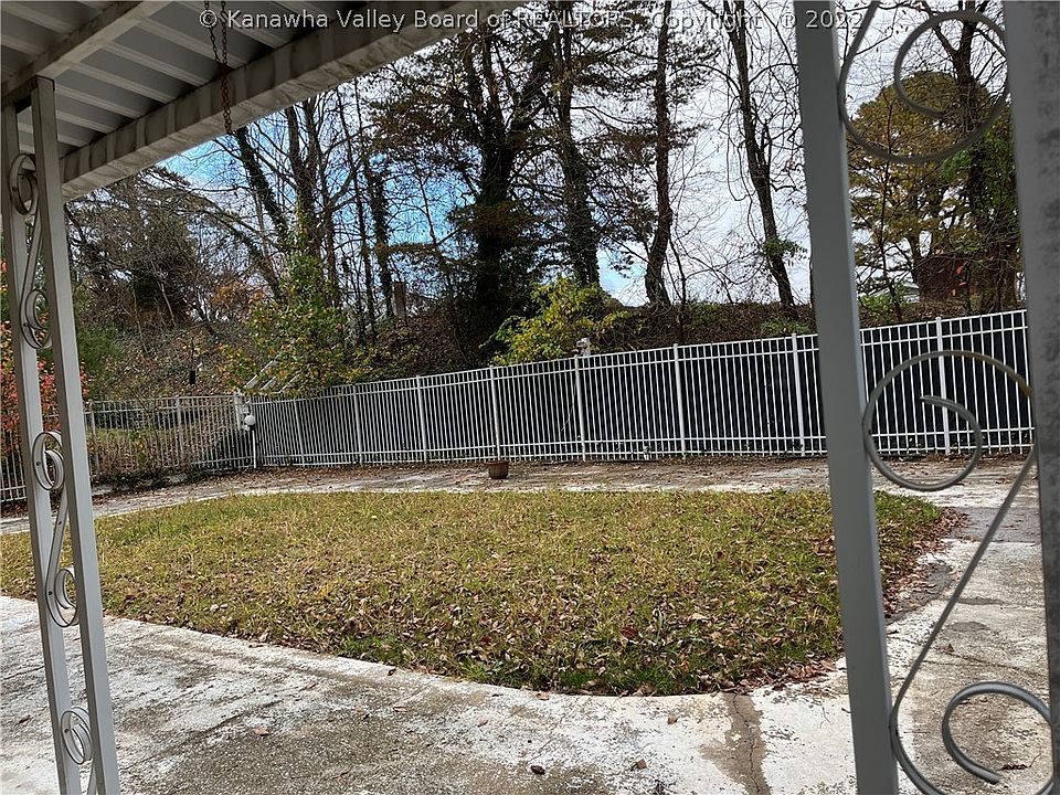 1998 Parkwood Rd, Charleston, WV 25314 MLS 258733 Zillow