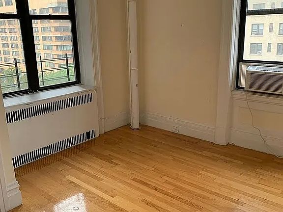 5th image of 2586 Broadway #4C