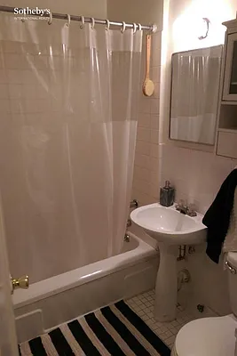 Rented by Sotheby's International Realty | media 14