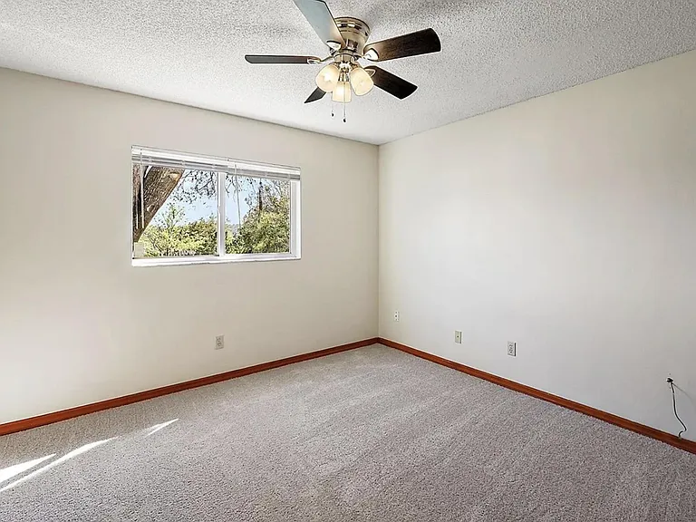 209 Grassy Lakes Rd — Photo 8