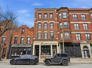 955 W Webster Ave APT 2, Chicago, IL 60614