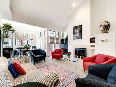 3235 Cole Ave #55, Dallas, TX, 75204