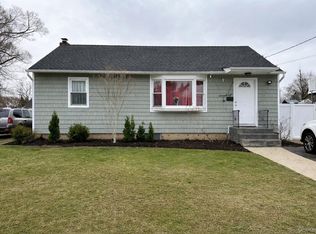 148 E Booker Avenue, Wyandanch, NY