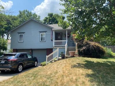 206 SE Crestwood St, Lees Summit, MO, 64063
