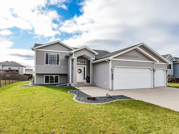 4782 47th Ave S, Fargo, ND 58104