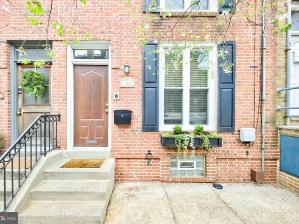 312 Fitzwater St, Philadelphia, PA 19147