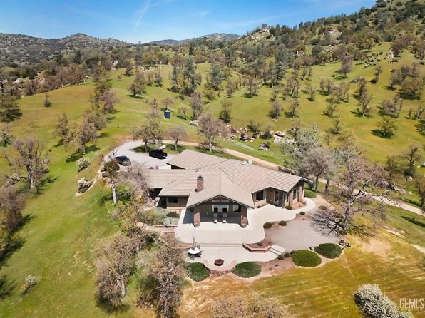 202 Bear Trl, Bakersfield, CA 93308