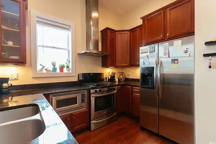 2342 W North Ave #201 — Photo 7