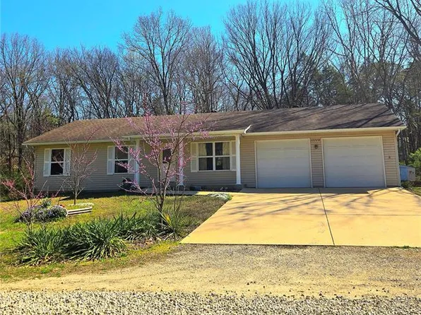 12728 Williamson Dr, De Soto, MO 63020