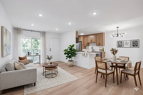 1326 Wellesley Ave #6 Photo 1