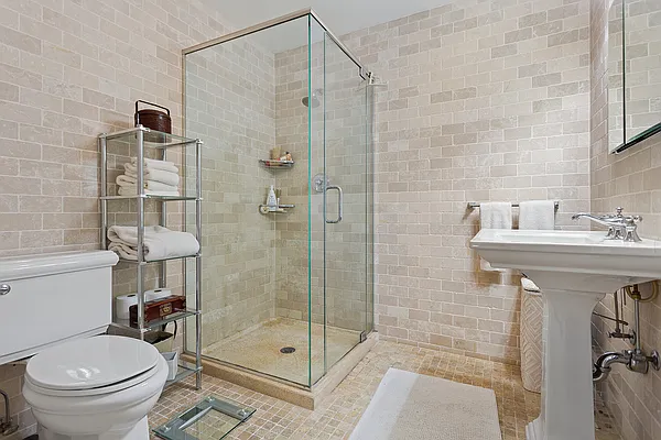 Sold by Corcoran | media 19