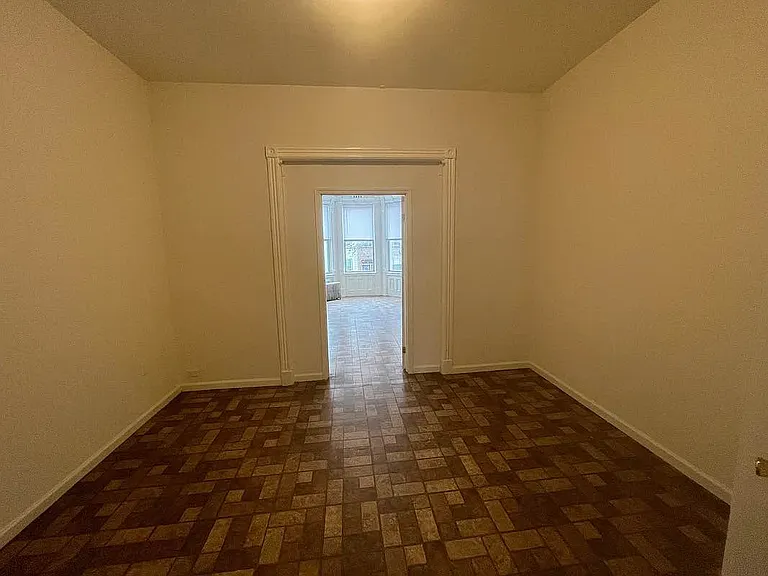 83 Cornelia St #3 — Photo 16