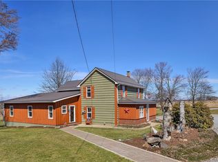 43 Jervis Rd, Grove City, PA 16127