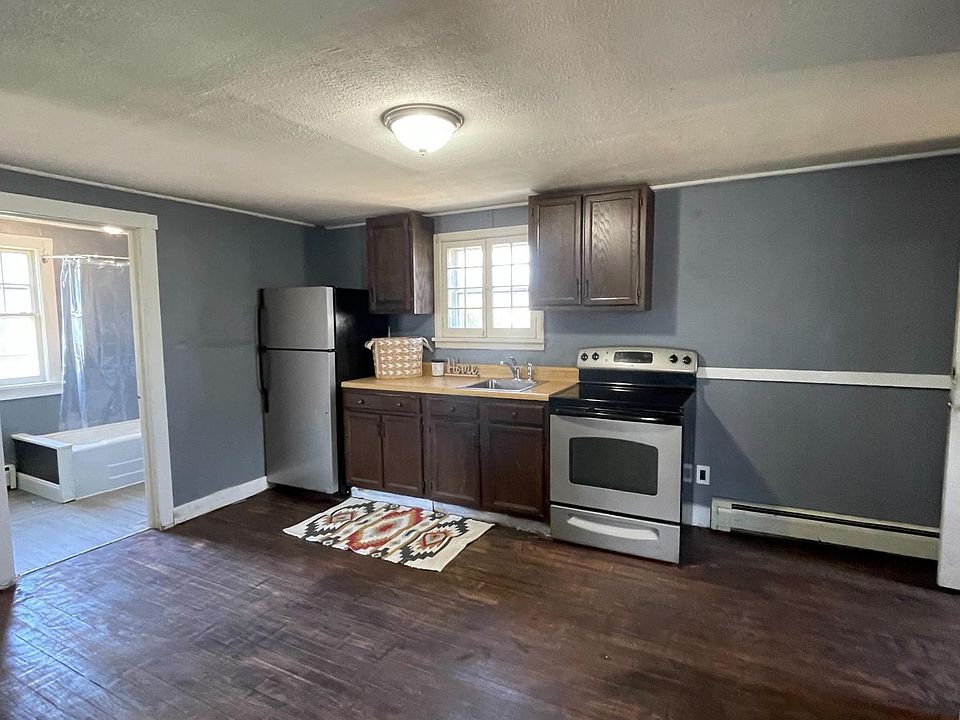 40 Mortimer St UNIT 3, Torrington, CT 06790 Zillow