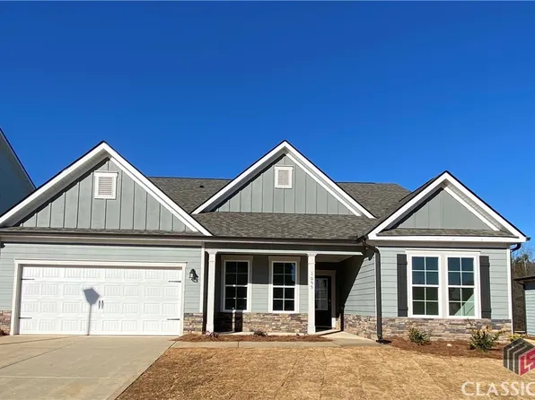 1055 Titus Lane, Statham, GA 30666