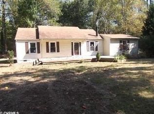 110 Sand Dr, Williamsburg, VA 23188