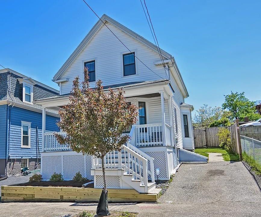 7 Henry St Medford MA Zillow