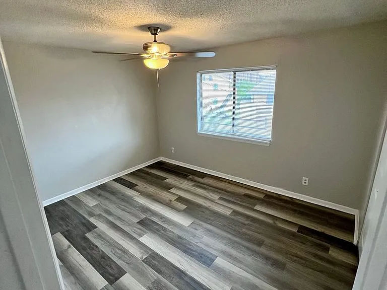 403 Hayden Rd #218 — Photo 14