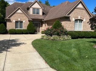 6821 Rose Glen Dr, Dayton, OH 45459