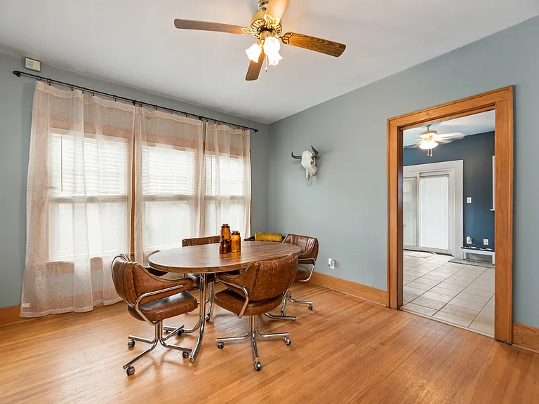 1221 N Perry Ave — Photo 12