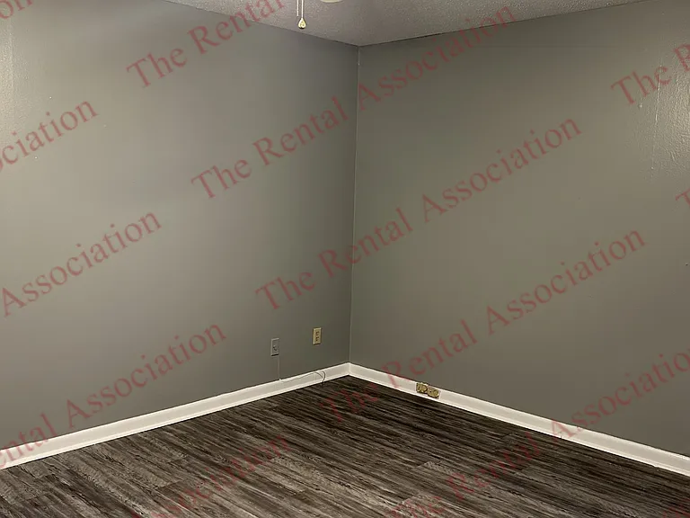 2314 Lily Dr — Photo 5