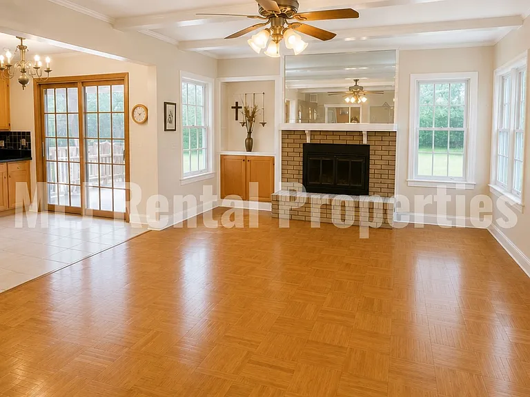 5881 S Irvington Ave — Photo 10