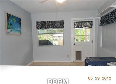 5th image of 2930 35th Ave S