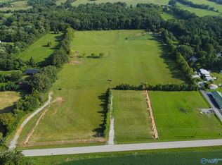 310-1A Little Cove Rd, Gurley, AL 35748