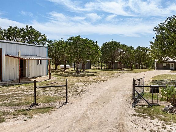 3rd image of 3761 County Road 149