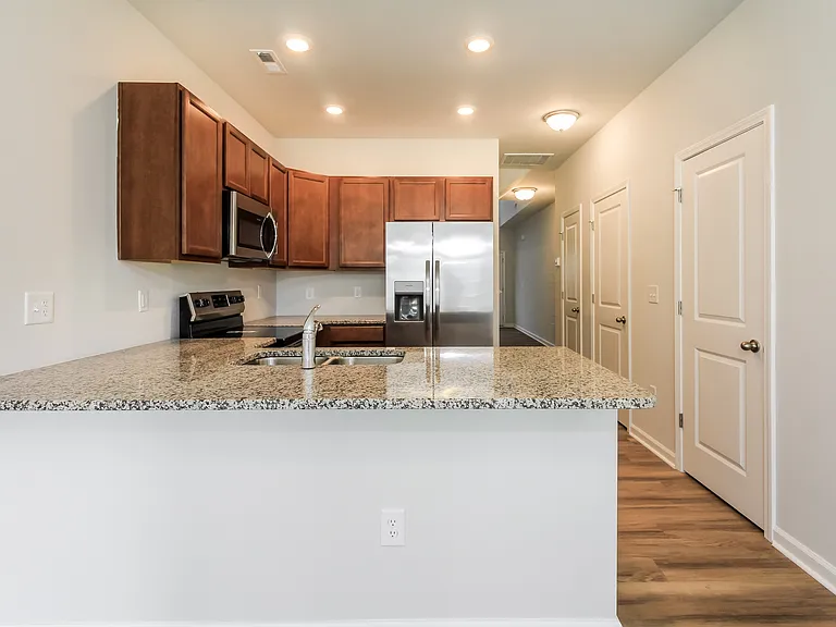 7271 Bellacroft Dr — Photo 11