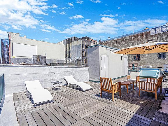 3rd image of 315 Canal St APT B