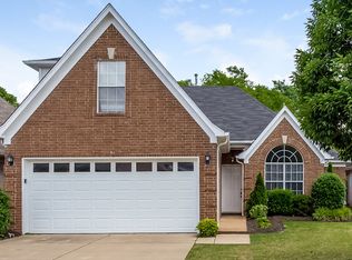 7158 Crape Myrtle Dr, Olive Branch, MS 38654