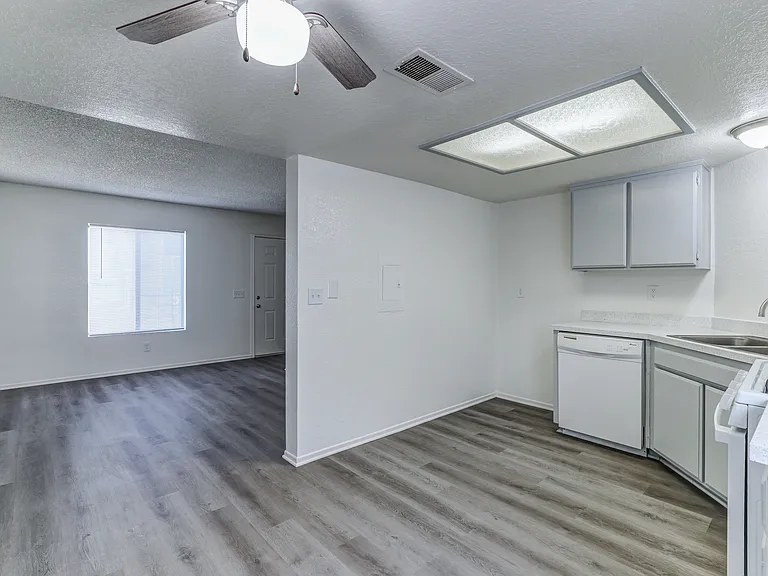 Rosamond Village Apartments — Photo 9
