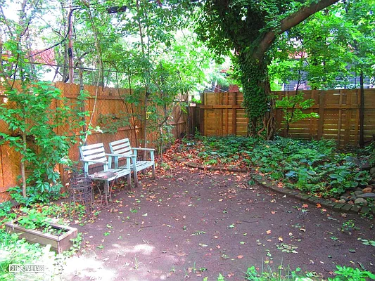 Rented by Citi Habitats | media 17