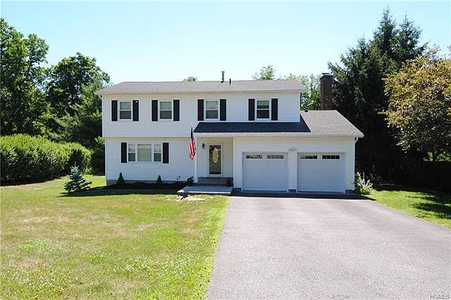1st image of 11 Arlington Dr