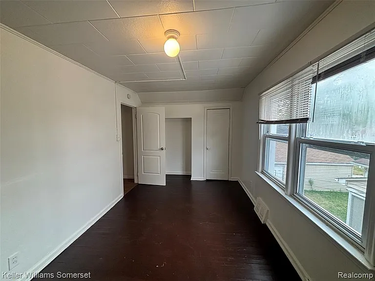 15785 Pinehurst St — Photo 7