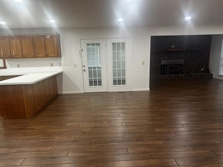 2160 Lovvorn Rd — Photo 10