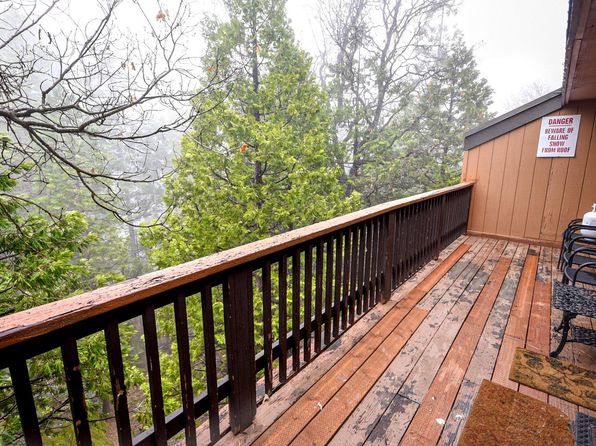 40720 Oakwoods Ln, Shaver Lake, CA 93664