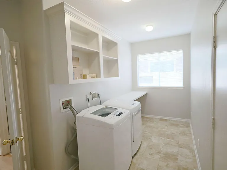 18123 Somerset Knolls Ct — Photo 12