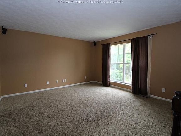 2nd image of 1216 Ellen Dr